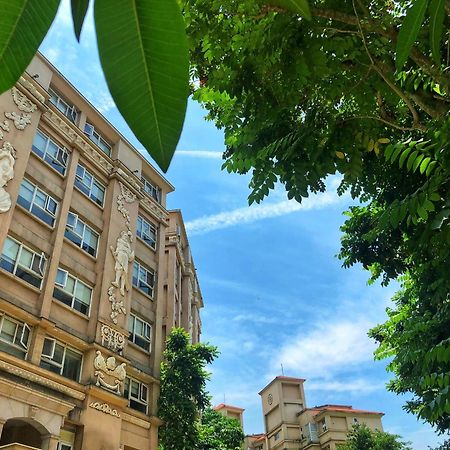 อีสเทิร์น โฮเต็ลแอนด์รีสอร์ต หยางเหมย Hotel Yangmei ภายนอก รูปภาพ