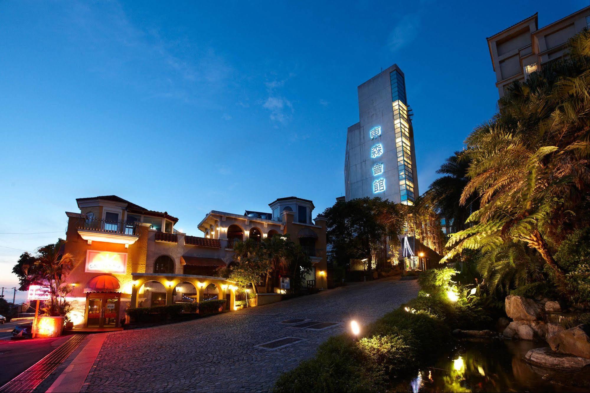 อีสเทิร์น โฮเต็ลแอนด์รีสอร์ต หยางเหมย Hotel Yangmei ภายนอก รูปภาพ