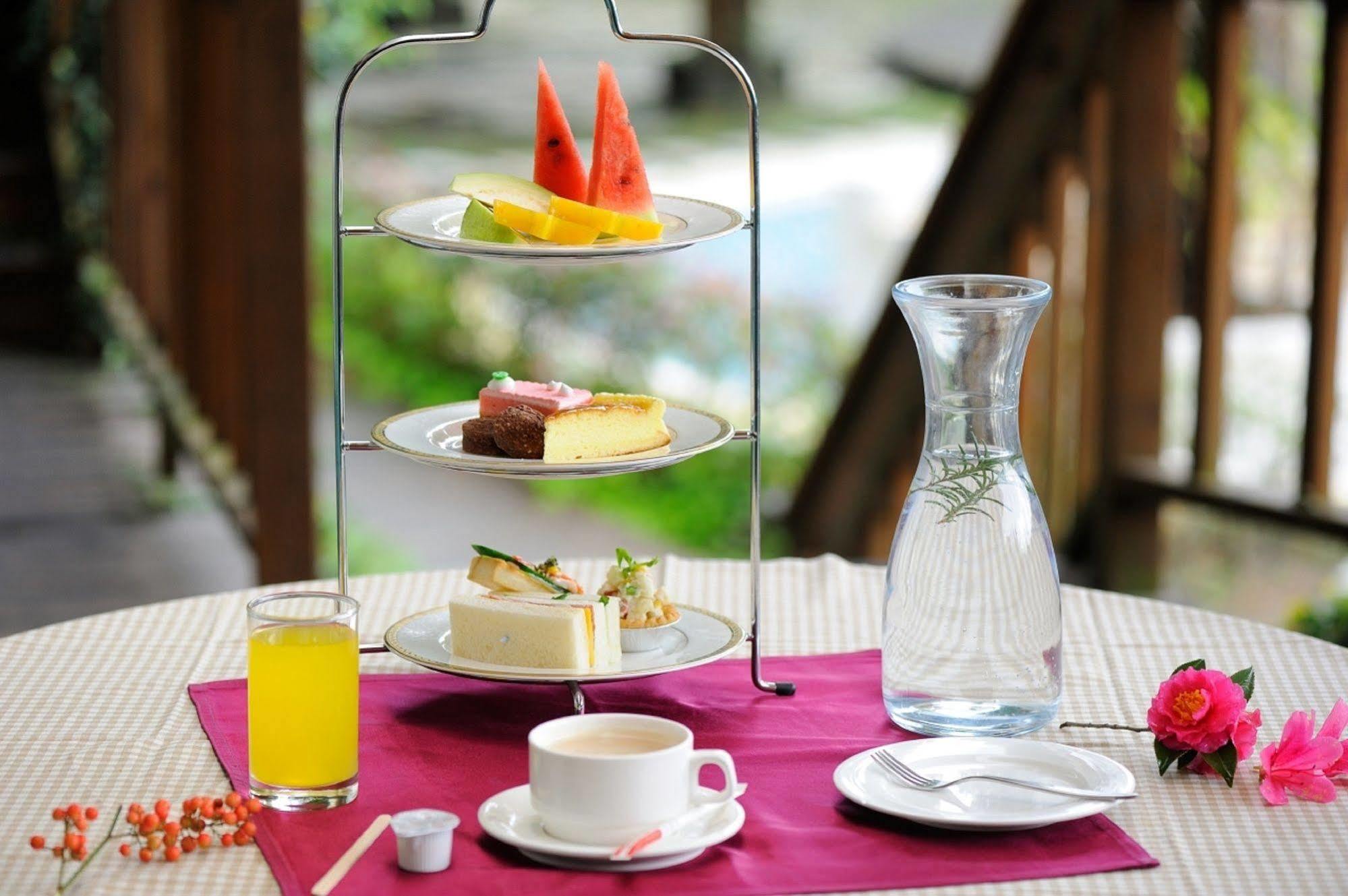 อีสเทิร์น โฮเต็ลแอนด์รีสอร์ต หยางเหมย Hotel Yangmei ภายนอก รูปภาพ